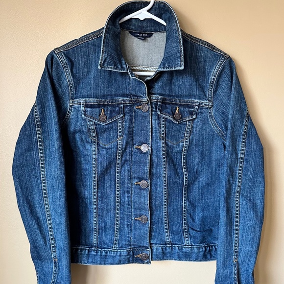 Lands' End Jackets & Blazers - Land’s End Classic Jean Jacket women’s size6-8